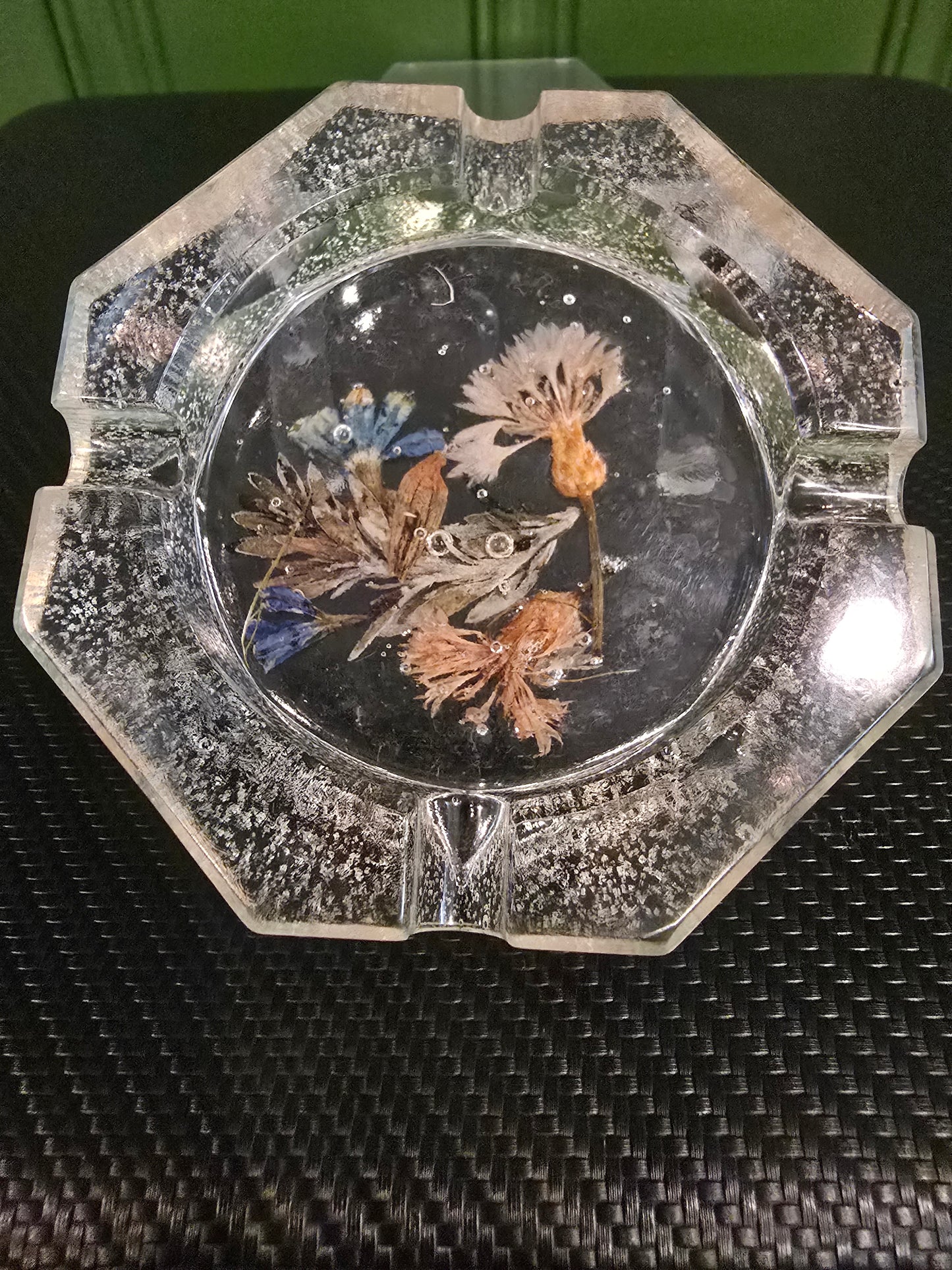 Flower ash tray/jewlry dish