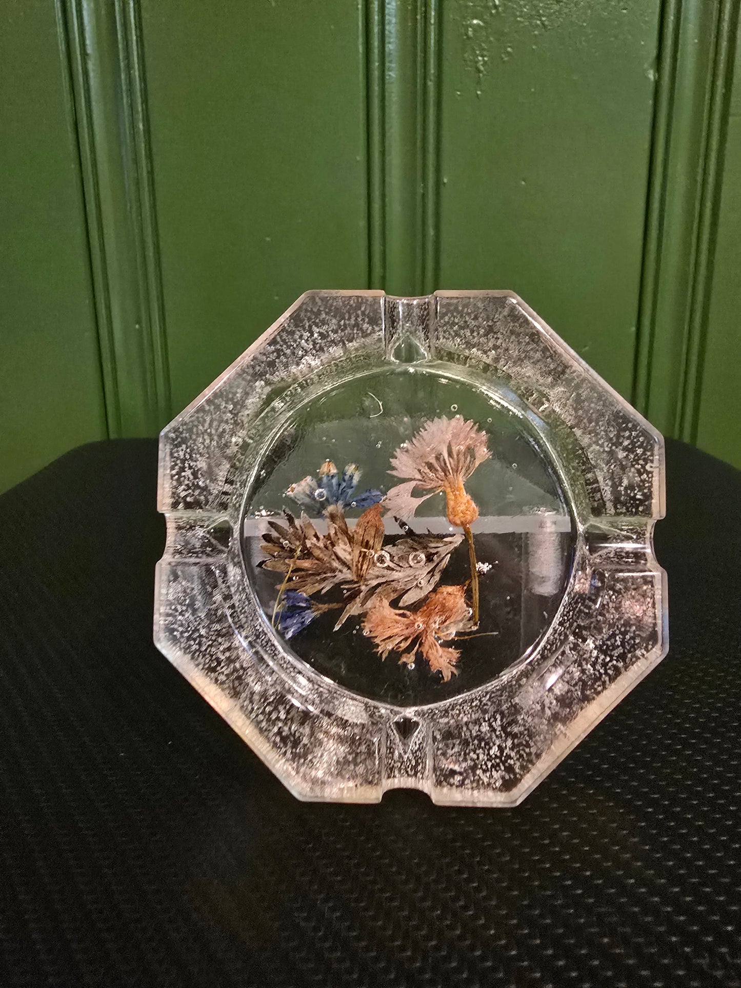 Flower ash tray/jewlry dish