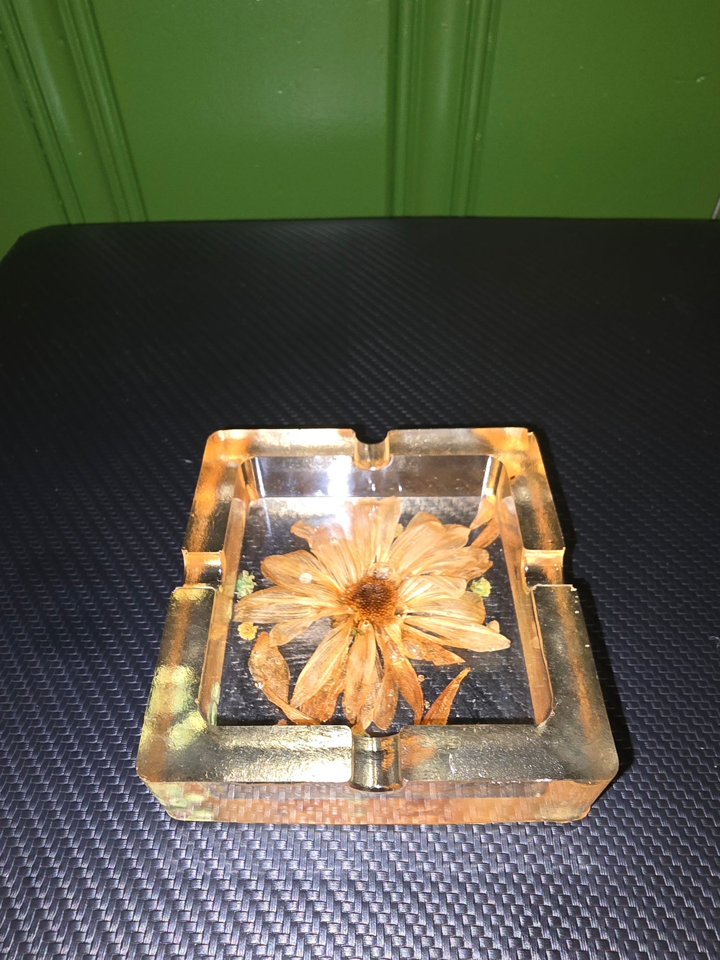Flower ash tray/jewlry dish